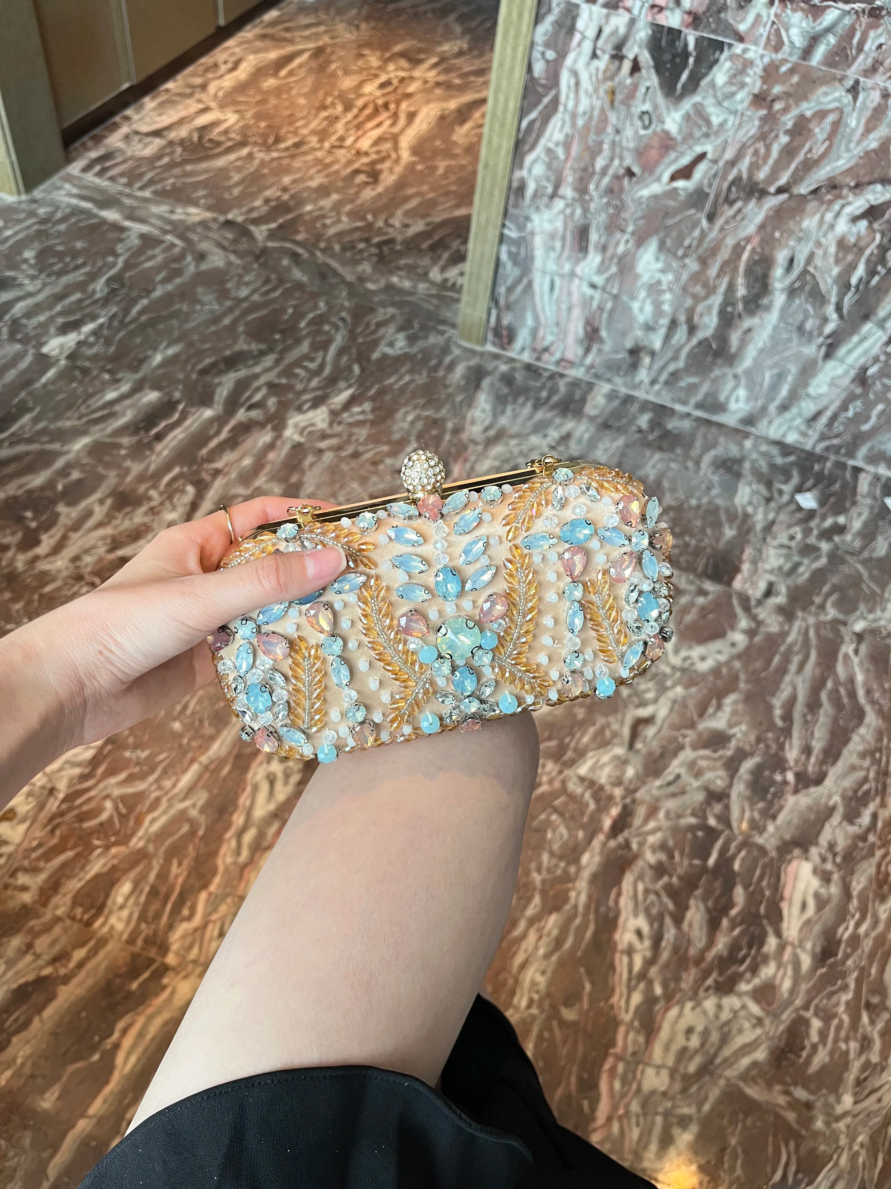 Women's Bridal Clutch Evening Bag Crystal Handbag with Chain Shoulder Strap for Party Wedding Female Fashion Accessory