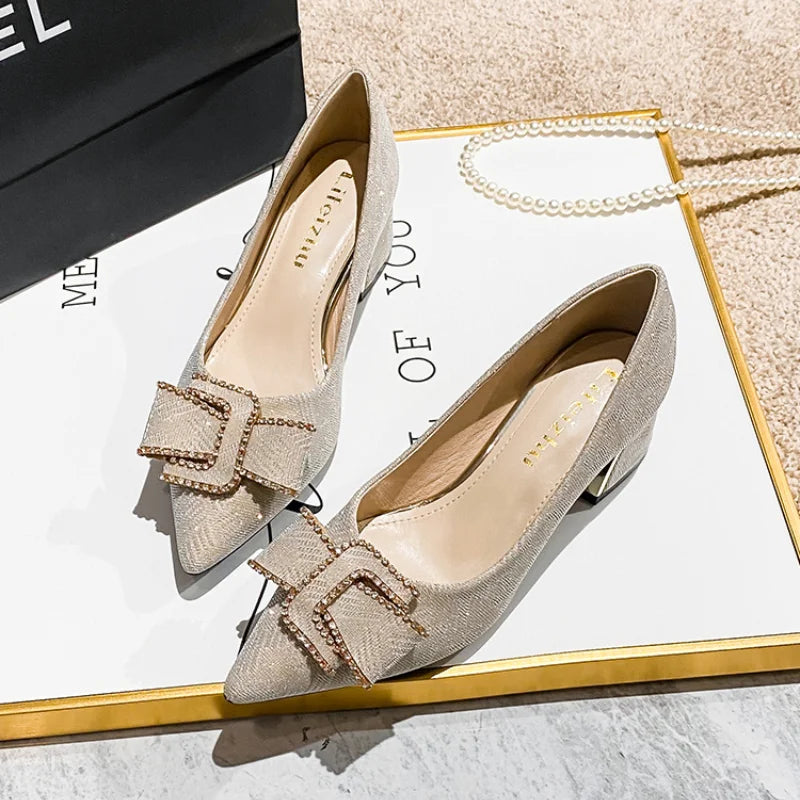 Big Size35-43 Women Pointed Toe Dress Shoes Diamond Bow-knot Buckle Design Med Heel Pumps Chunky Heels Bride Wedding Party Shoe