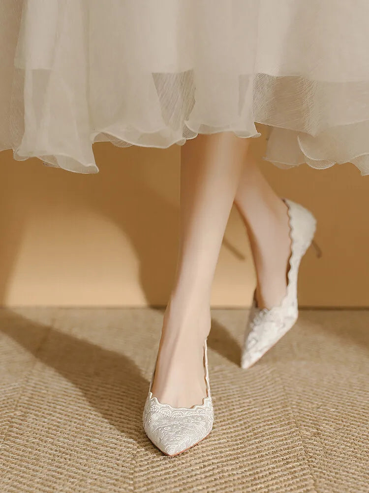 Embroidered Bridal Shoes Wedding Shoes Retro French Sandals 6.5cm High Heels Single Shoes Thin Heels Banquet Pointed Pumps 34-39