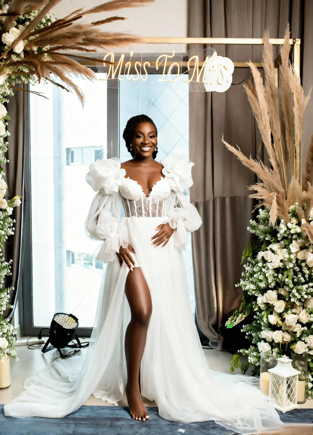 Long Sleeve Bridal Robe Women Bathrobe Lace-up Back Wedding Party Nightgown Africa Bridal Shower Gowns