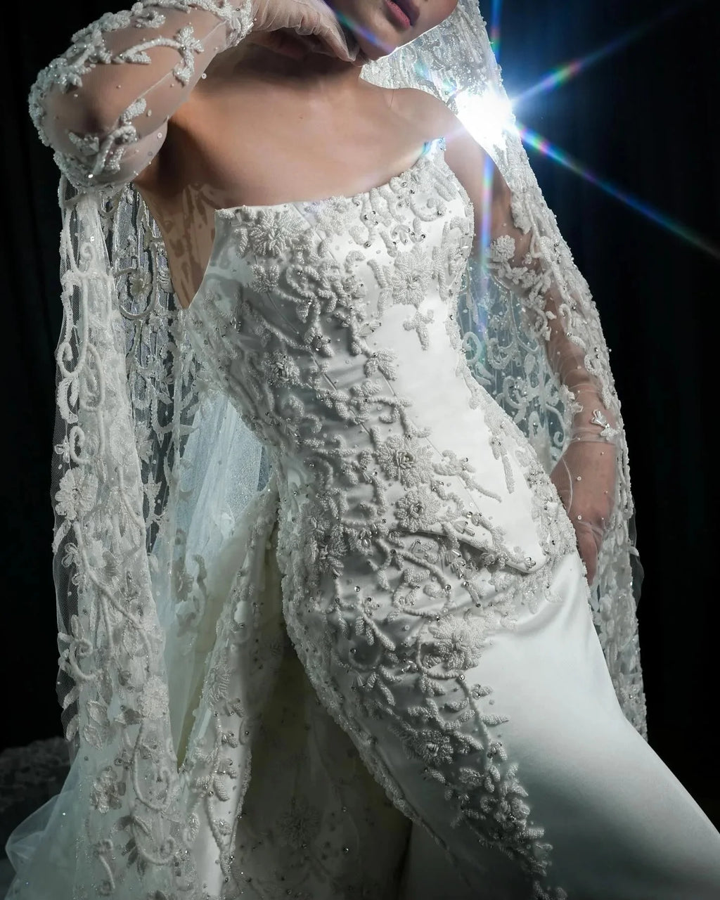 Vintage Lace Sheath Wedding Dress with Detachable Train