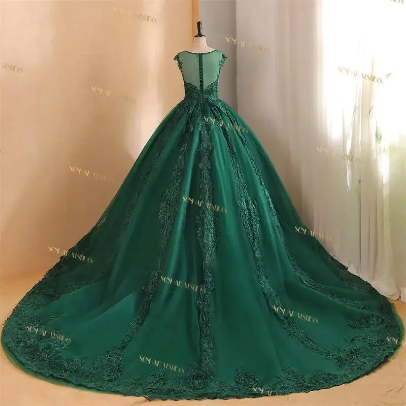 V-Neck Luxury Lace Ball Gown Wedding Dress with Train