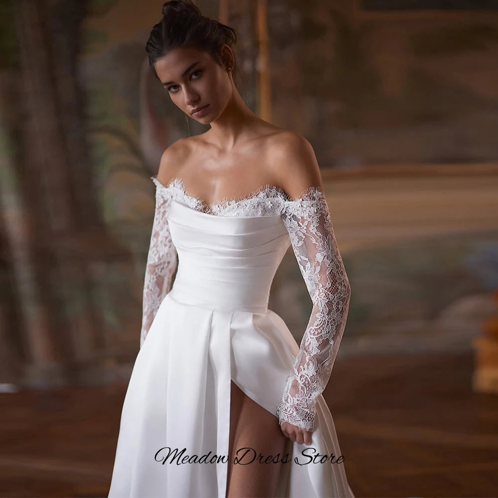 Simple Satin Side Slit Wedding Dress Elegant Sweetheart Long Sleeves Bridal Gowns Customized A-Line Ruched Vestido De Novia