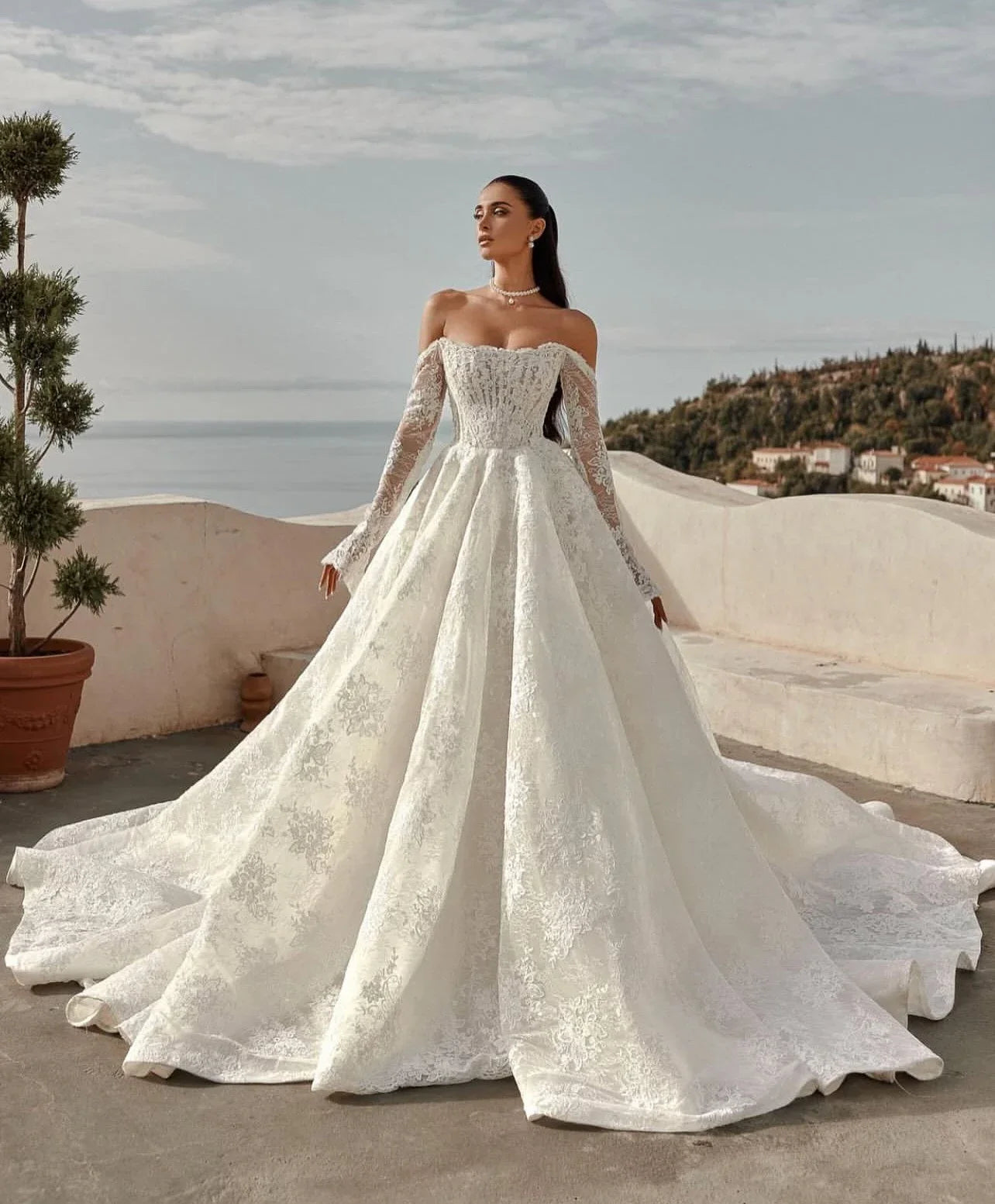 Customized Lace Wedding Dress Long Sleeve Estilo Princesa Elegantes White Bespoke Vestido Abiti Da Sposa Noiva Vestido de novia