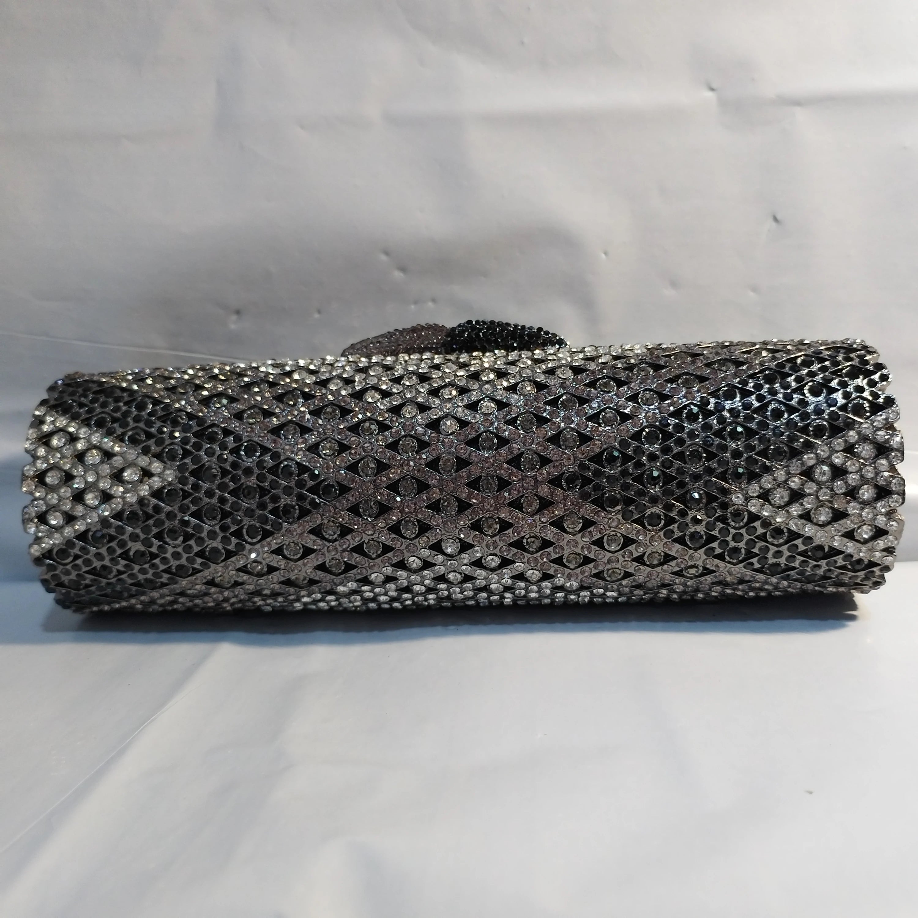 Female Grey Crystal Clutches Lady Rhinestone Evening Bag Party Prom Stones Handbags Luxury Women Wedding Bridal Clutch Purse Bag