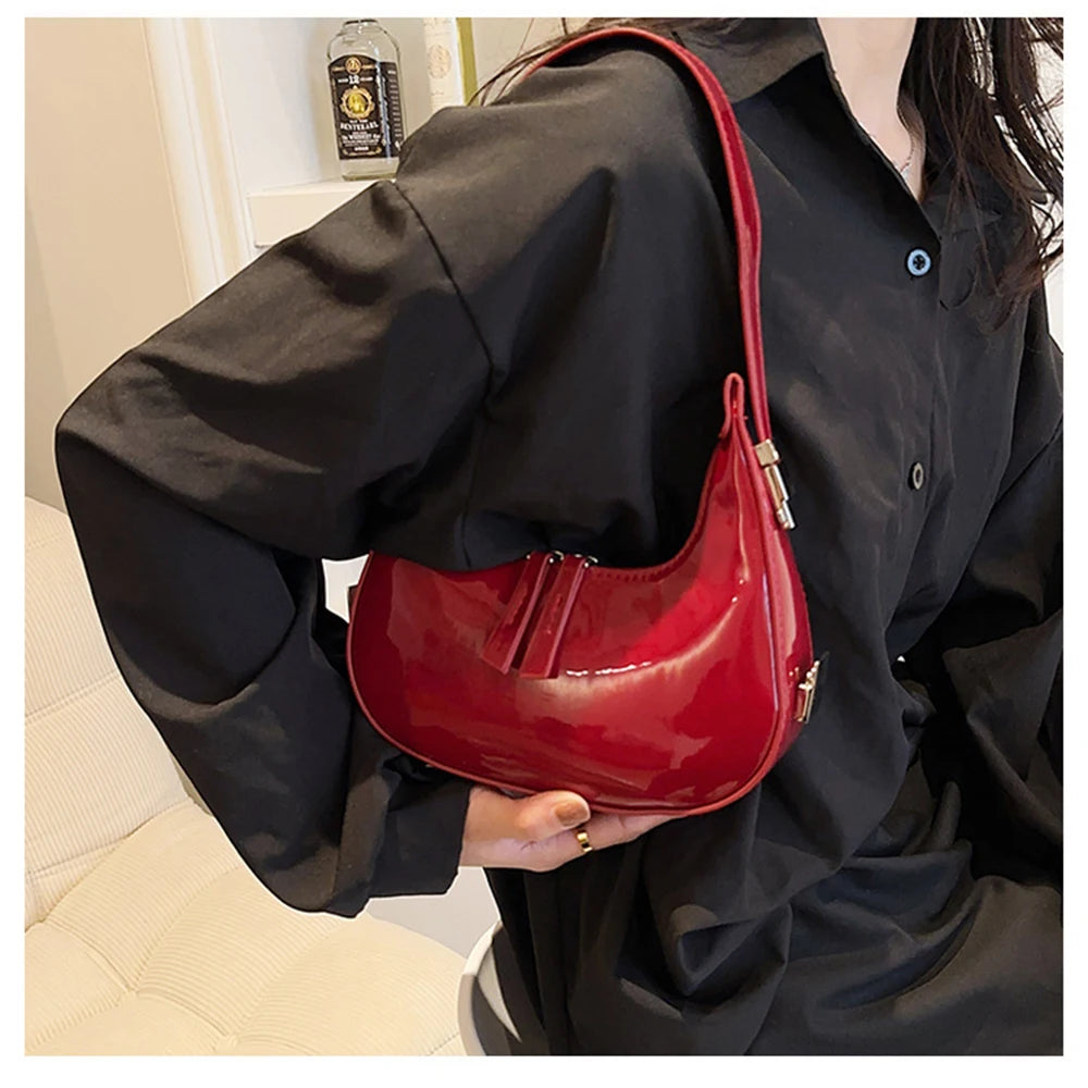 Fashion Half Moon Patent Leather Underarm Bag Summer Women'S Emperament Party Handbags All-Match Wedding Bridal Bags