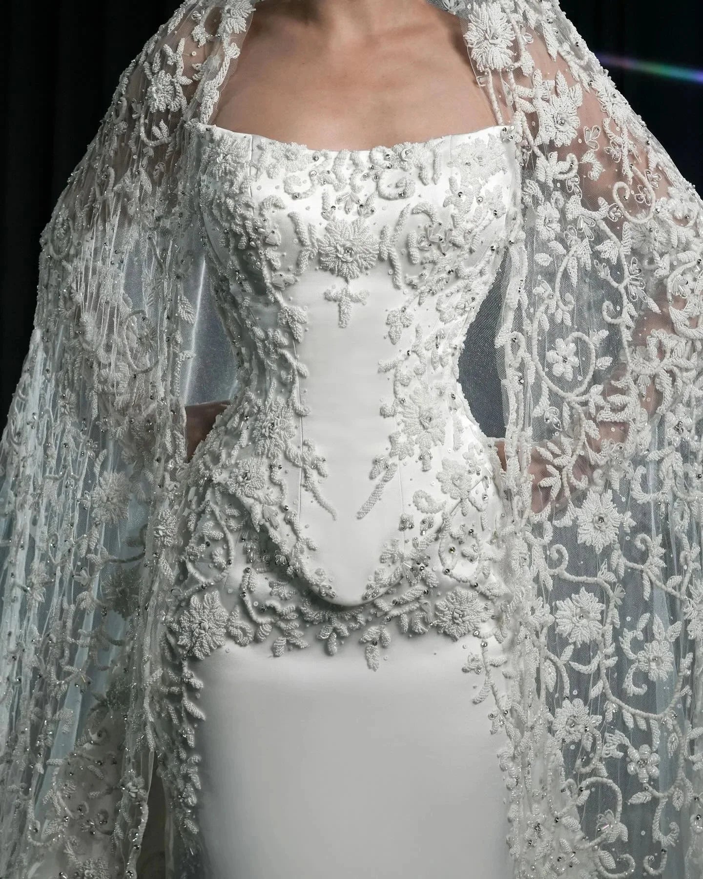 Vintage Lace Sheath Wedding Dress with Detachable Train