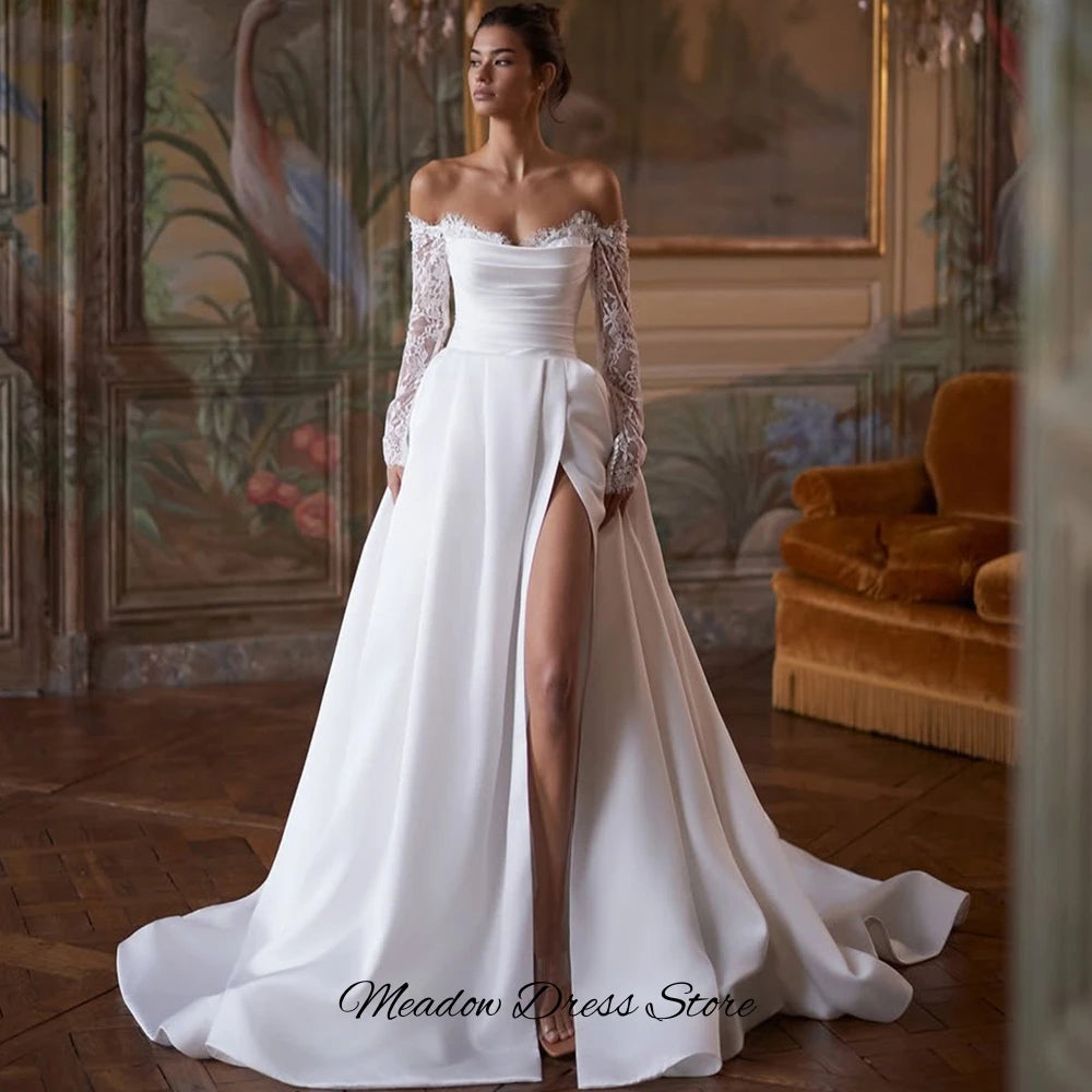 Simple Satin Side Slit Wedding Dress Elegant Sweetheart Long Sleeves Bridal Gowns Customized A-Line Ruched Vestido De Novia
