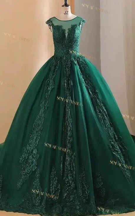 V-Neck Luxury Lace Ball Gown Wedding Dress with Train