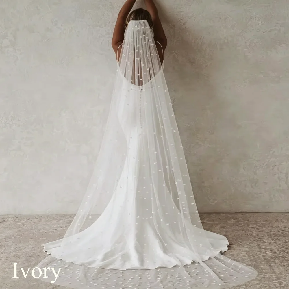 Sexy Mermaid Wedding Dress V-Neck Open Back Boho Wedding Gowns Simple Plain Long Train Buttons Beach Bridal Dress Robe De Mariee
