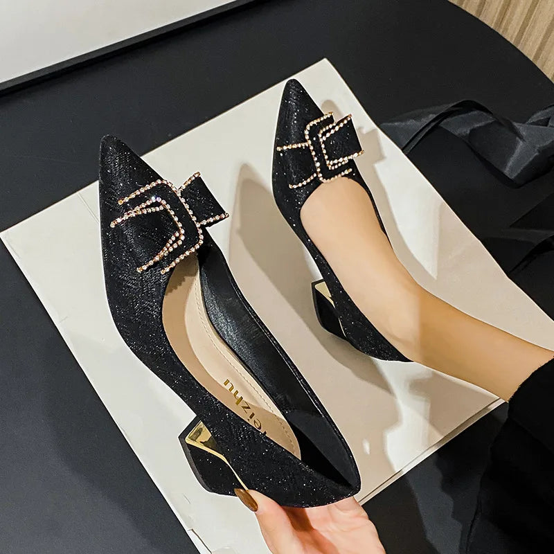 Big Size35-43 Women Pointed Toe Dress Shoes Diamond Bow-knot Buckle Design Med Heel Pumps Chunky Heels Bride Wedding Party Shoe