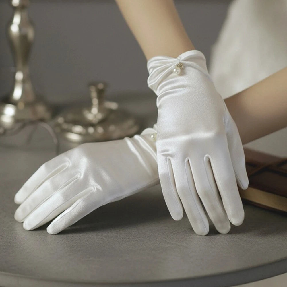 Bridal Gloves Short Elegant Satin Wedding Glove with Pearl Bows Sun-Protective Stretchable Vintage-Style Gloves Accessories