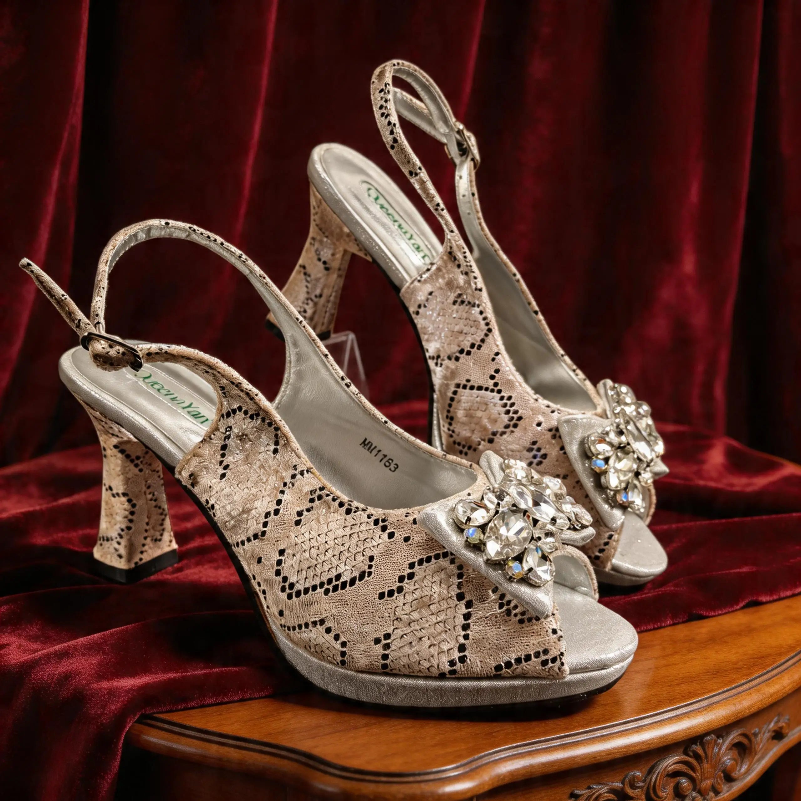 New Designer Bigger Size Shoes and Bags Set for Women 2026 Italian Wedding Shoe for Bride Ladies High Heel Shoes with Rhinestone
