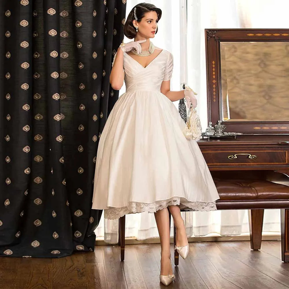 Customized Wedding Party Dresses Satin A-line Bridal Gown Ivory V-neck Pleat Ruched Lace Fairy Garden Wedding Dress Midi