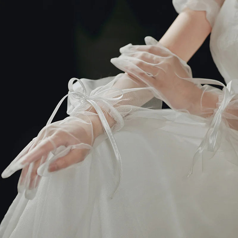 Sexy Transparentes Black White Mesh Tulle Glove Spring Summer Thin Short Glove Party Dancing Dress Wedding Glove Lolita New