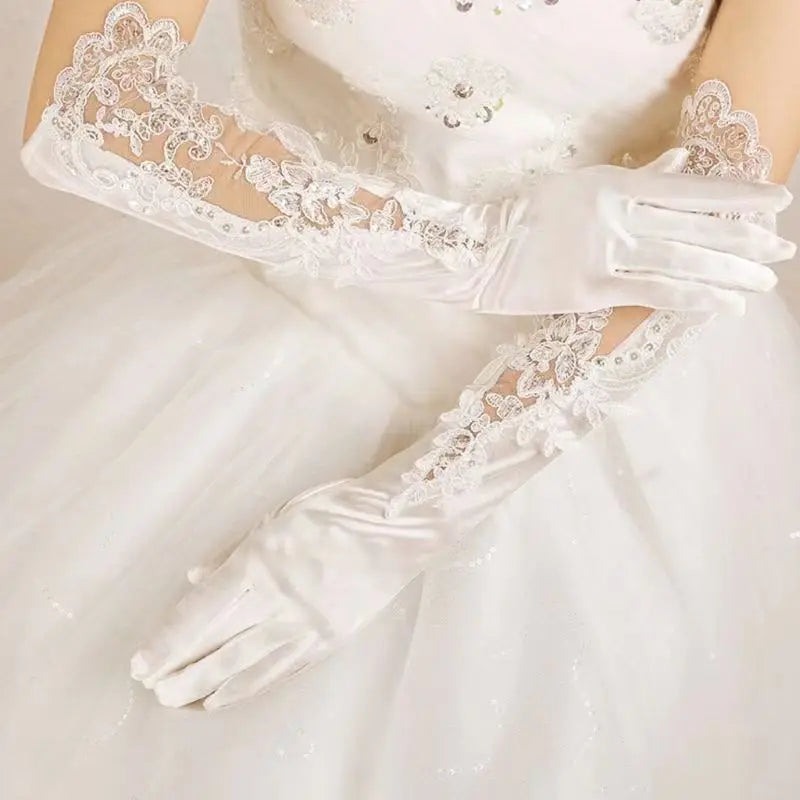 1Pair Women's Long Wedding Gloves Satin Lace and Embroidery Gloves Wedding Accessories Gloves Bridal Costume Accessories Set