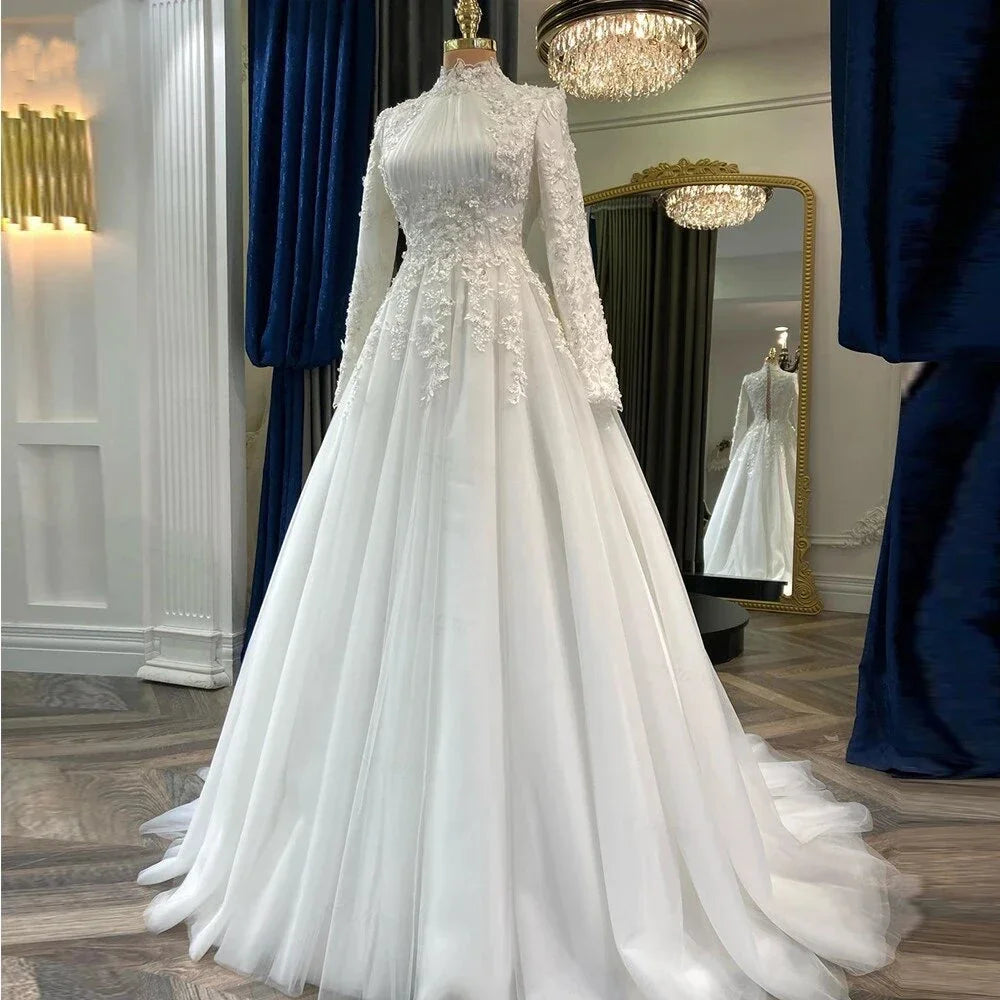 Elegant Muslim Wedding Dress for Bride WIth Appliques Flowers Arabic Dubai Long Sleeves Bridal Gown Tulle Robe De Mariage