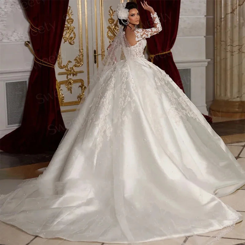 Vintage Wedding Dress Satin With  Embroidery Lace Princess Ball Gown O-Neck Full Sleeve Customized Bride Dress Vestido De Novia