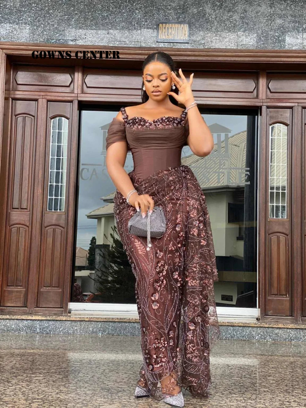 Fabulous Brown Lace Evening Dresses African Traditional Wedding Bride Dress Luxury Beads Lace Birthday Dress Asoebi Costomized