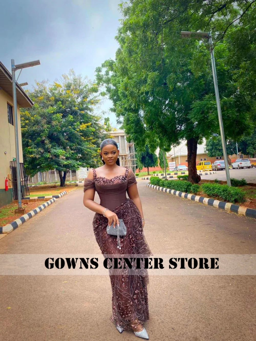 Fabulous Brown Lace Evening Dresses African Traditional Wedding Bride Dress Luxury Beads Lace Birthday Dress Asoebi Costomized