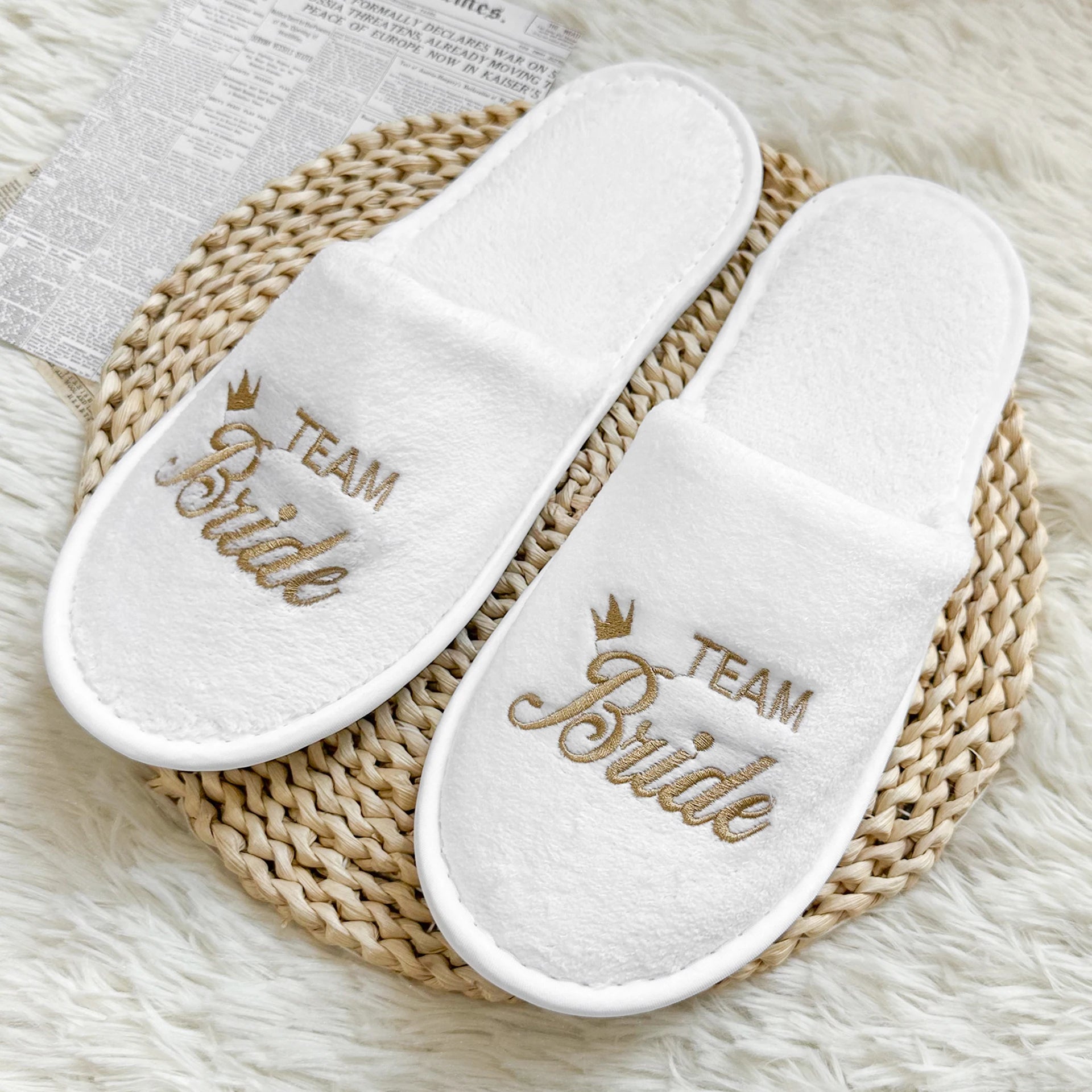 Bridal Party Slippers Set, Close-toe With Golden & Pink Embroidery, Lightweight Plush Cozy Flats, Non-slip Soft Sole For Bride