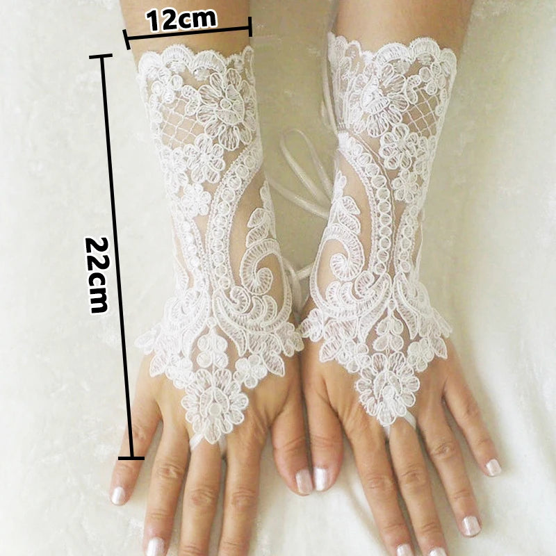 New Women Wedding Fingerless Gloves Lace White Black High Quality Wedding Gloves Mittens Accessory Girl Party Sexy Gloves