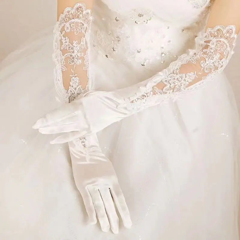1Pair Women's Long Wedding Gloves Satin Lace and Embroidery Gloves Wedding Accessories Gloves Bridal Costume Accessories Set
