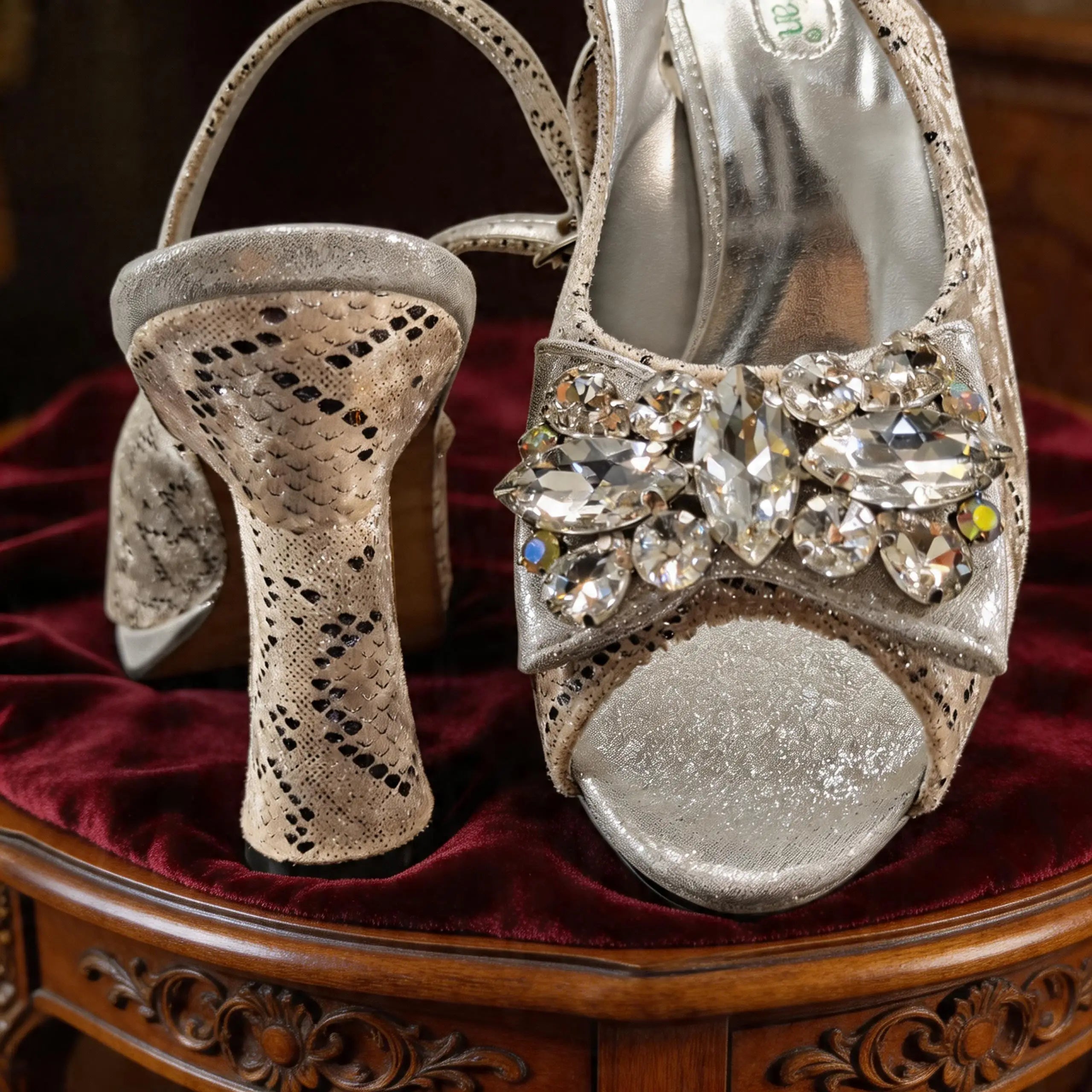 New Designer Bigger Size Shoes and Bags Set for Women 2026 Italian Wedding Shoe for Bride Ladies High Heel Shoes with Rhinestone