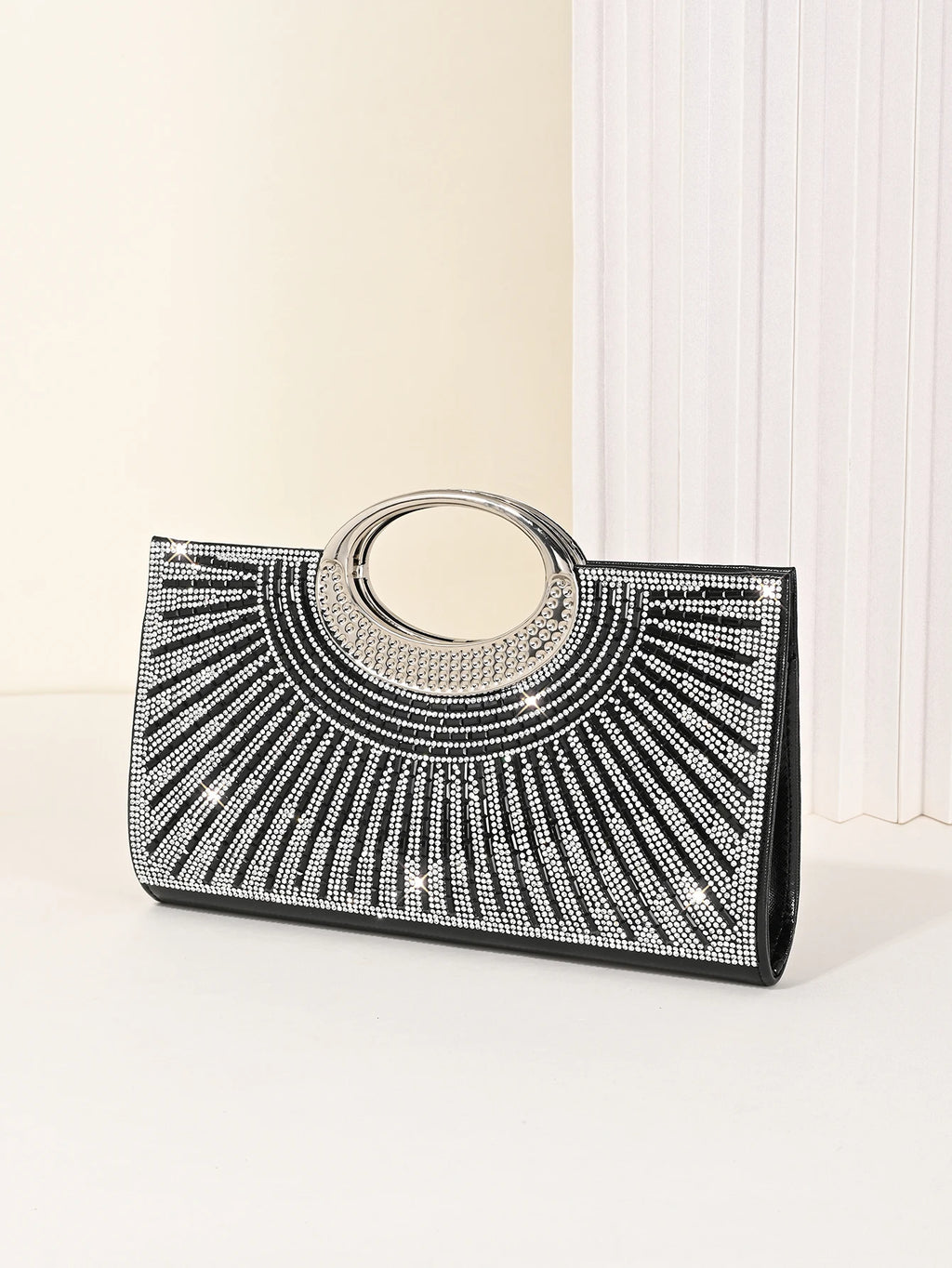 Women's Dinner Bag, European and American Retro Big Ring Clutch, Advanced Texture Diamond Flash Bridal Dinner Bag