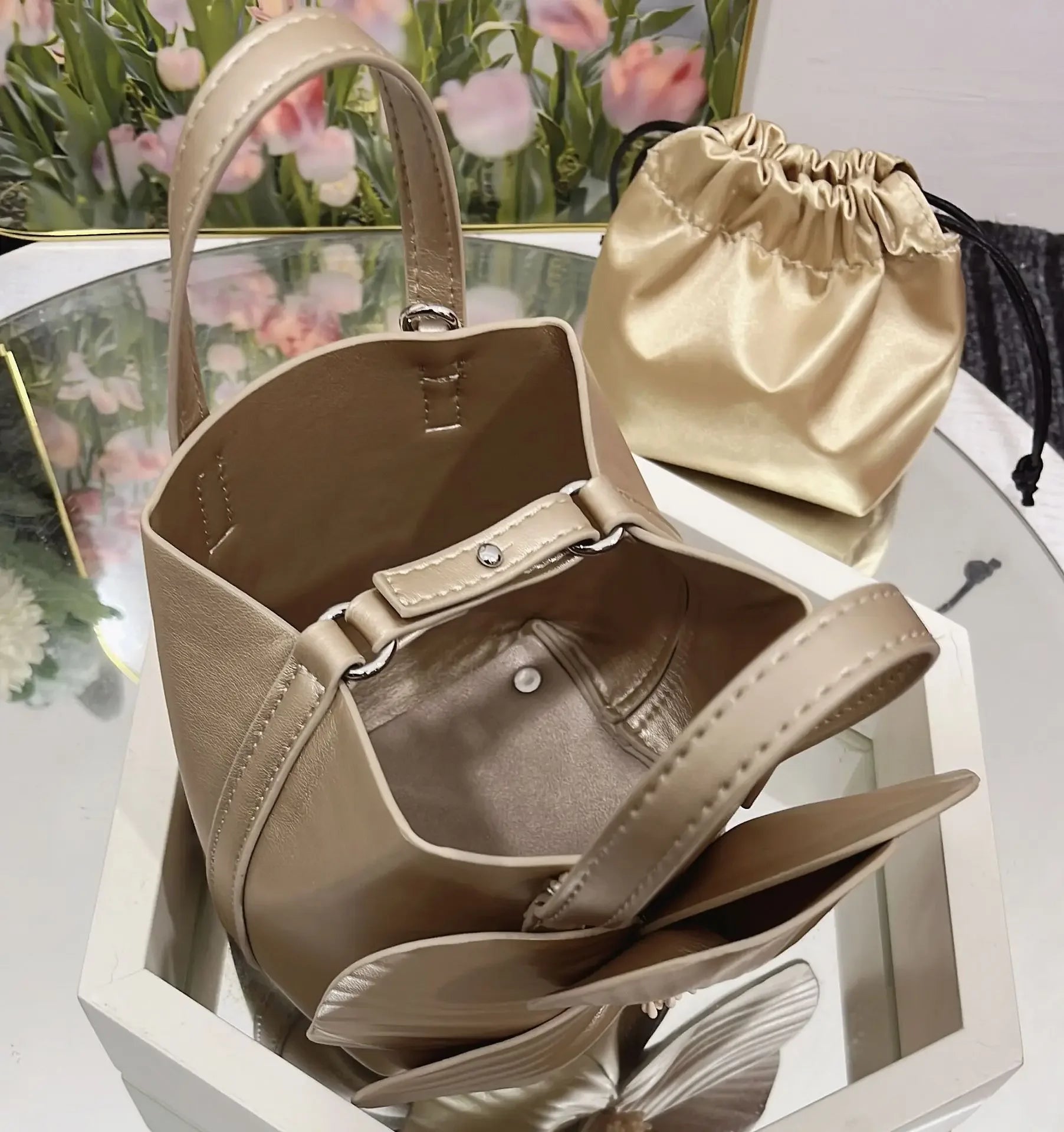 3D Floral Soft PU Leather Women Small Bucket Handbag Wedding Purse Dress Party Evening Bridal Clutch Bag