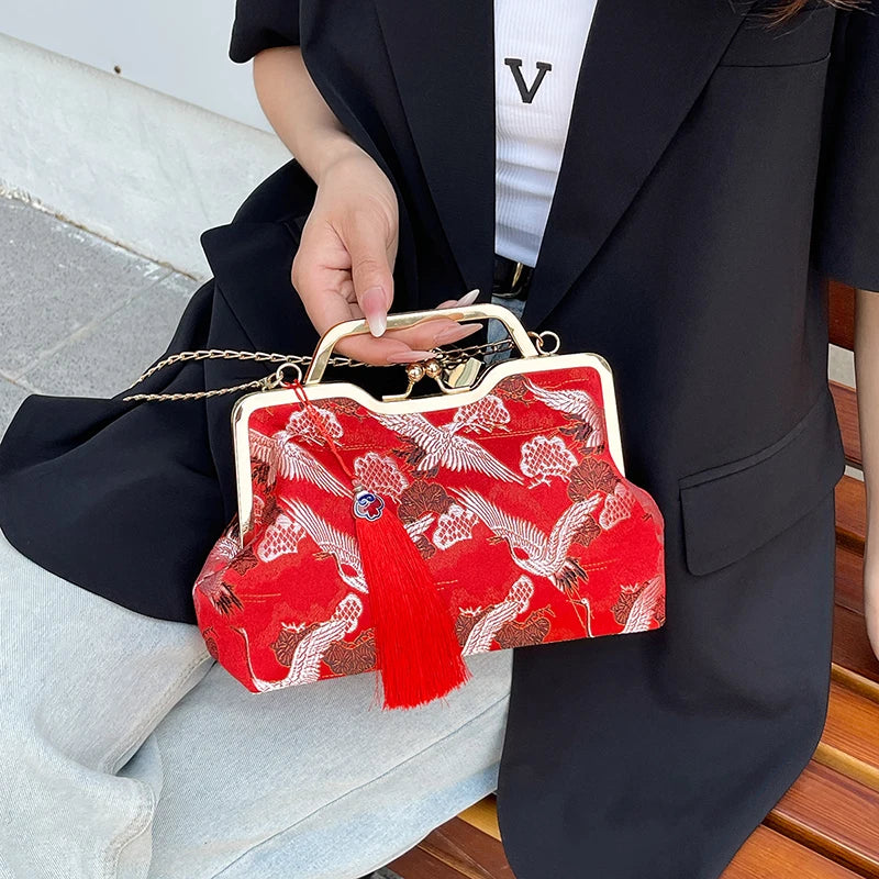 Vintage Tassel Shoulder Clutch