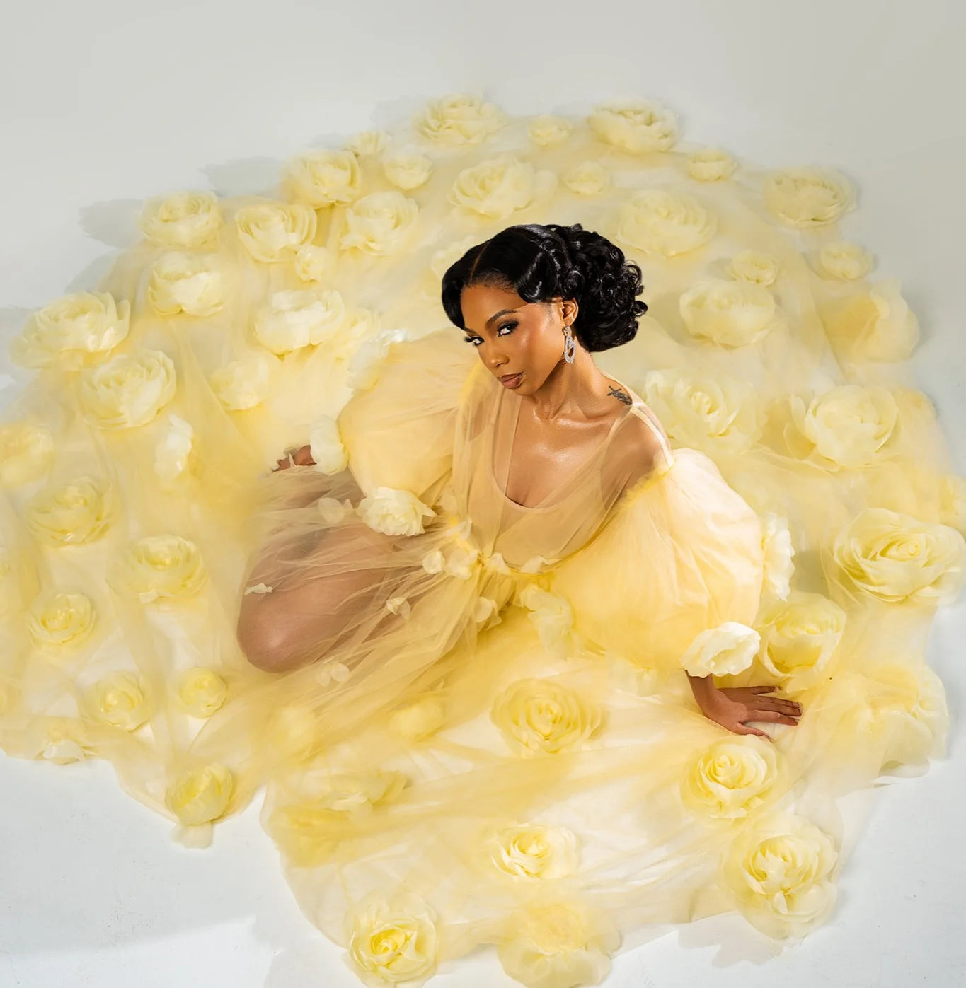 Dreamy Yellow Floral Bridal Robe Puffy Sleeve 3D Flower Tulle African Evening Gown Bride Dress Photoshoot Women Outfits Custom