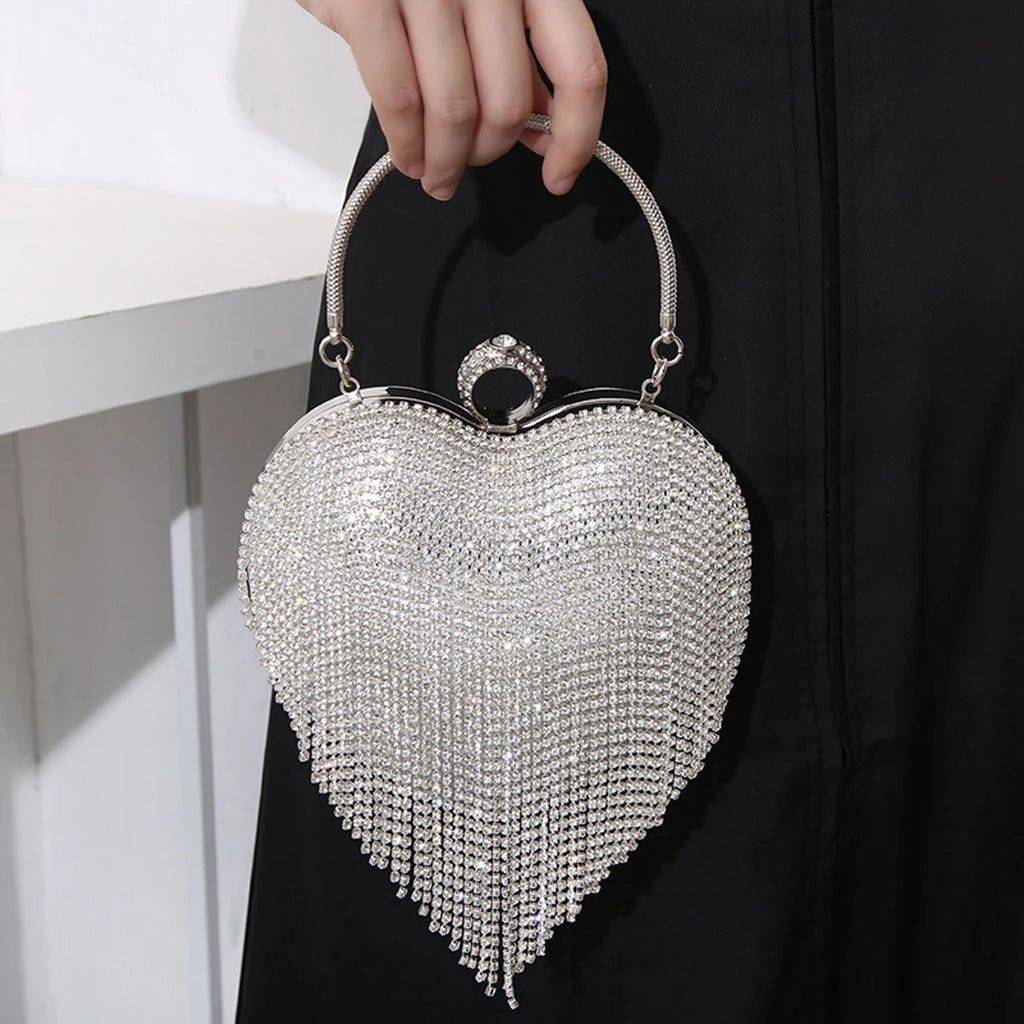 Heart Pattern Diamond Tassel Clutch