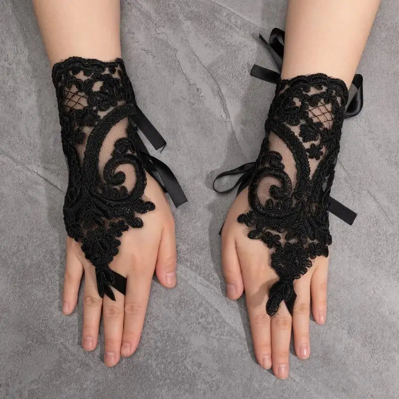 New Women Wedding Fingerless Gloves Lace White Black RED Wedding Gloves Mittens Accessory Girl Party Sexy Gloves Guante