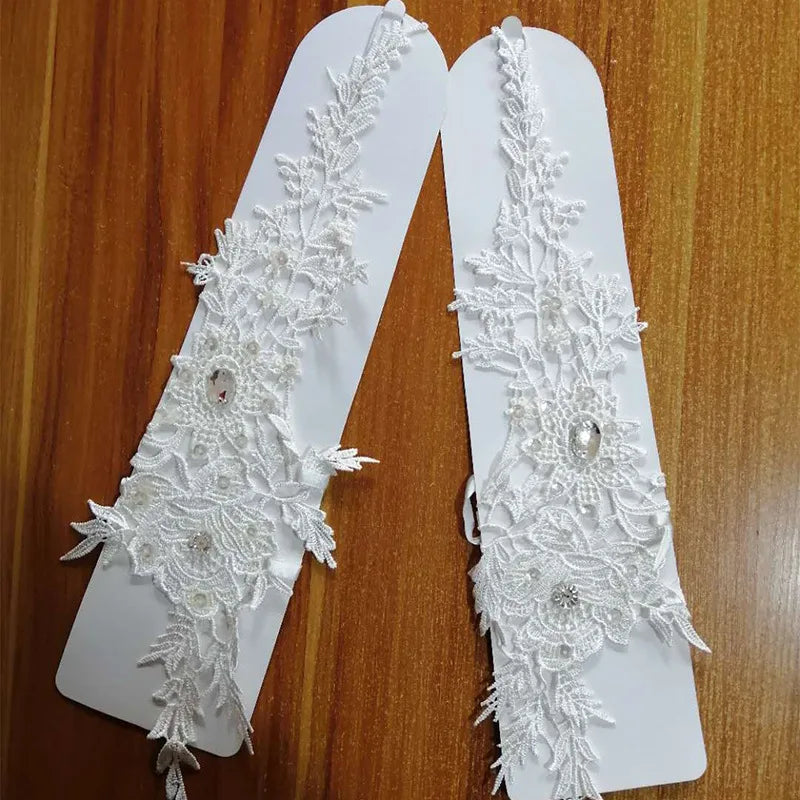 Bridal Long Gloves Lace Fingerless Gloves Flower Accessories Wedding Hook Fingers Elegant Look Thin and Beautiful Gloves