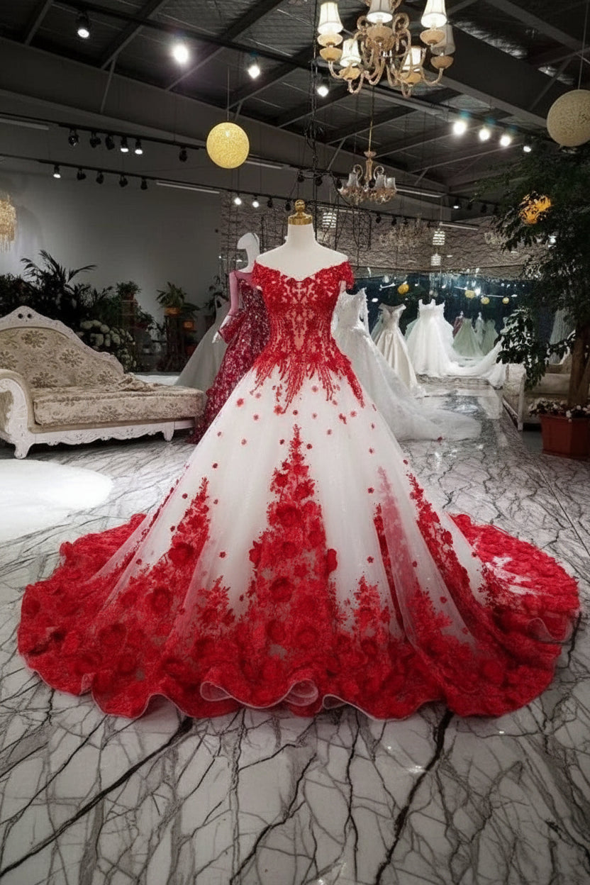 Vintage Victorian Gothic Wedding Dress Burgundy 3D Floral Embroidery Appliques Corseted A-Line Long Customised Bridal Gowns