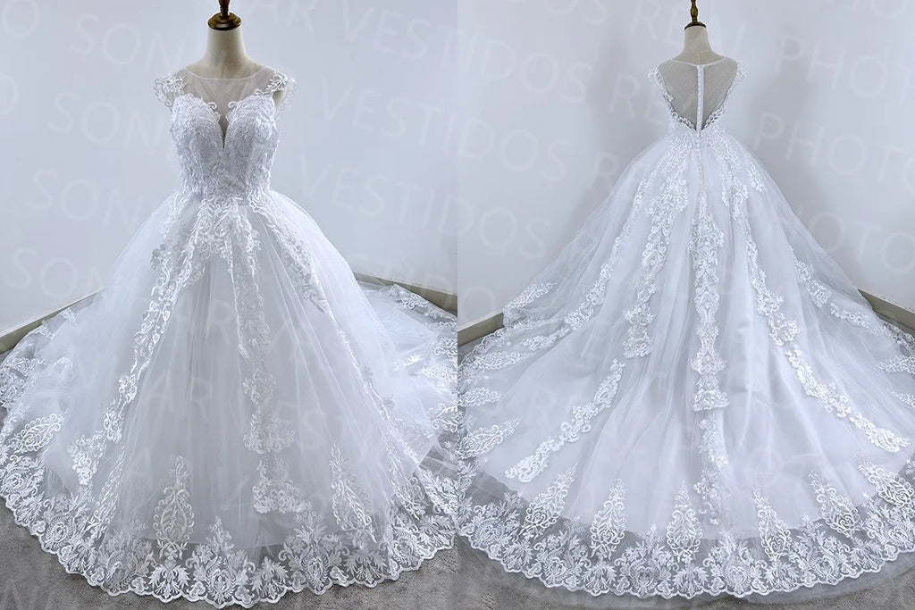V-Neck Luxury Lace Ball Gown Wedding Dress with Train