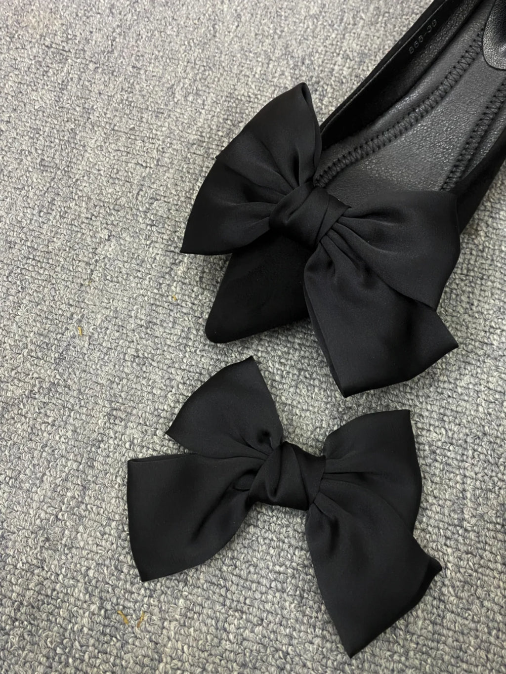 1 pair of new bride shoes white big bow women's shoe buckle DIY detachable daily all matching slimming satin shoes flower shoe c