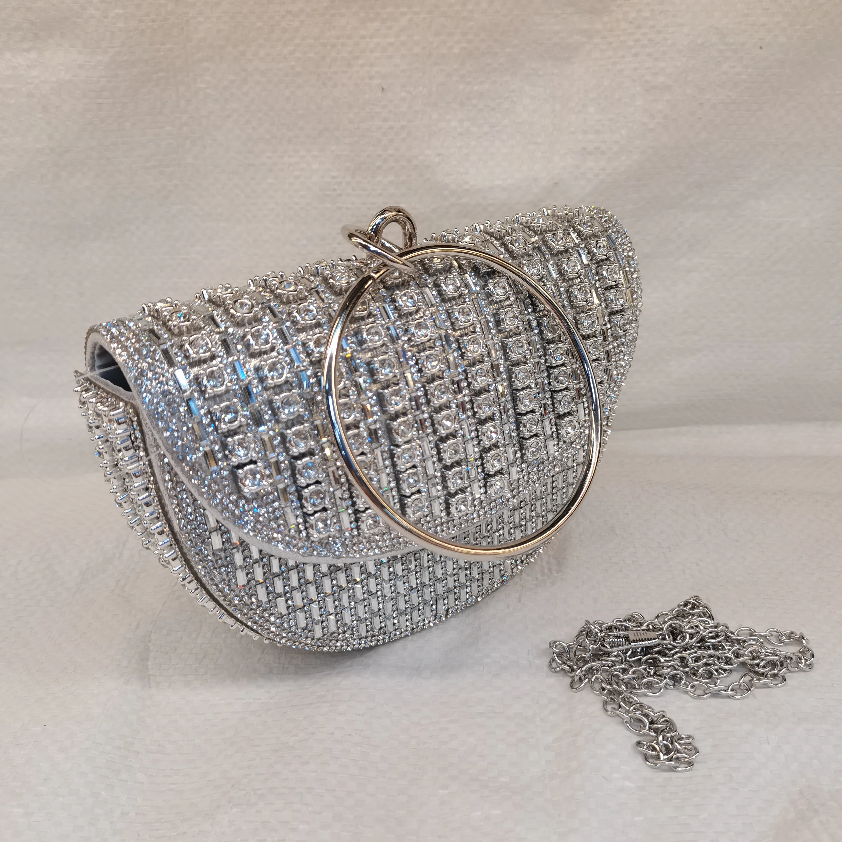 Pretty Rhinestone Clutch Evening Bag Women Wedding Party Purse Evening Banquet Round Bag European Exquisite Bridal Purse Para