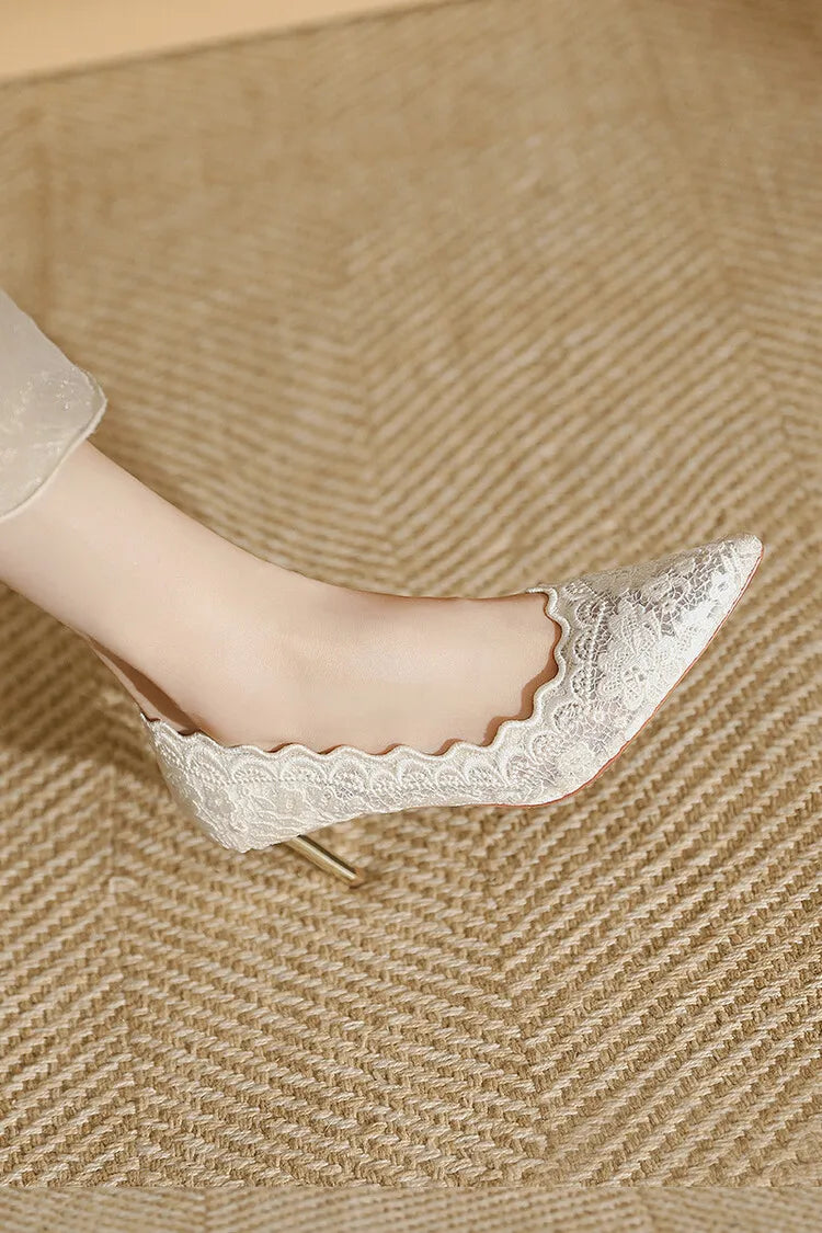 Embroidered Bridal Shoes Wedding Shoes Retro French Sandals 6.5cm High Heels Single Shoes Thin Heels Banquet Pointed Pumps 34-39