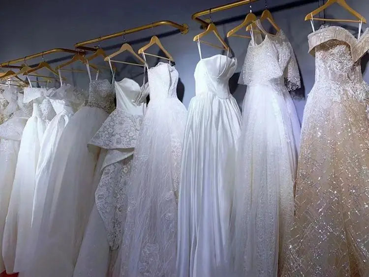 2026 Luxury Wedding Dresses Ball Gown With Embroidery O-Neck Illusion Long Sleeves Bridal Gowns Lace Appliques Vestido De Noiva