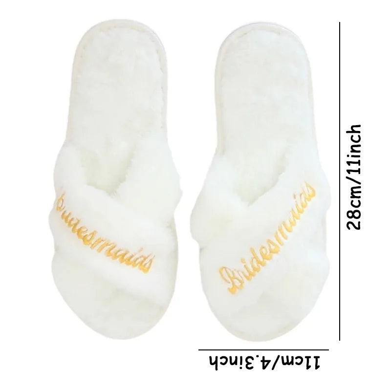 1Pair Wedding Bride To Be Bridesmaid Slippers Women's Plush Toe Slipper White Shaggy Shoes for Bridal Party Favors Supply