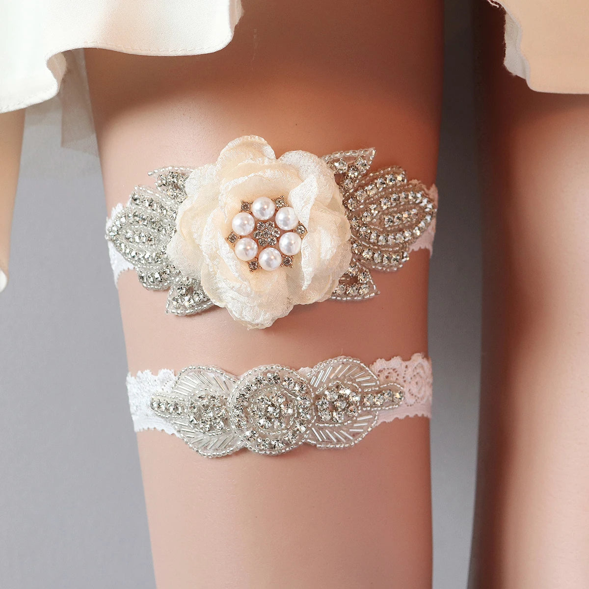 Rhinestone Wedding Garter Bride Accessories Women Silver Color Crystal Flower Bridal Suspenders for Party Dresses Gift