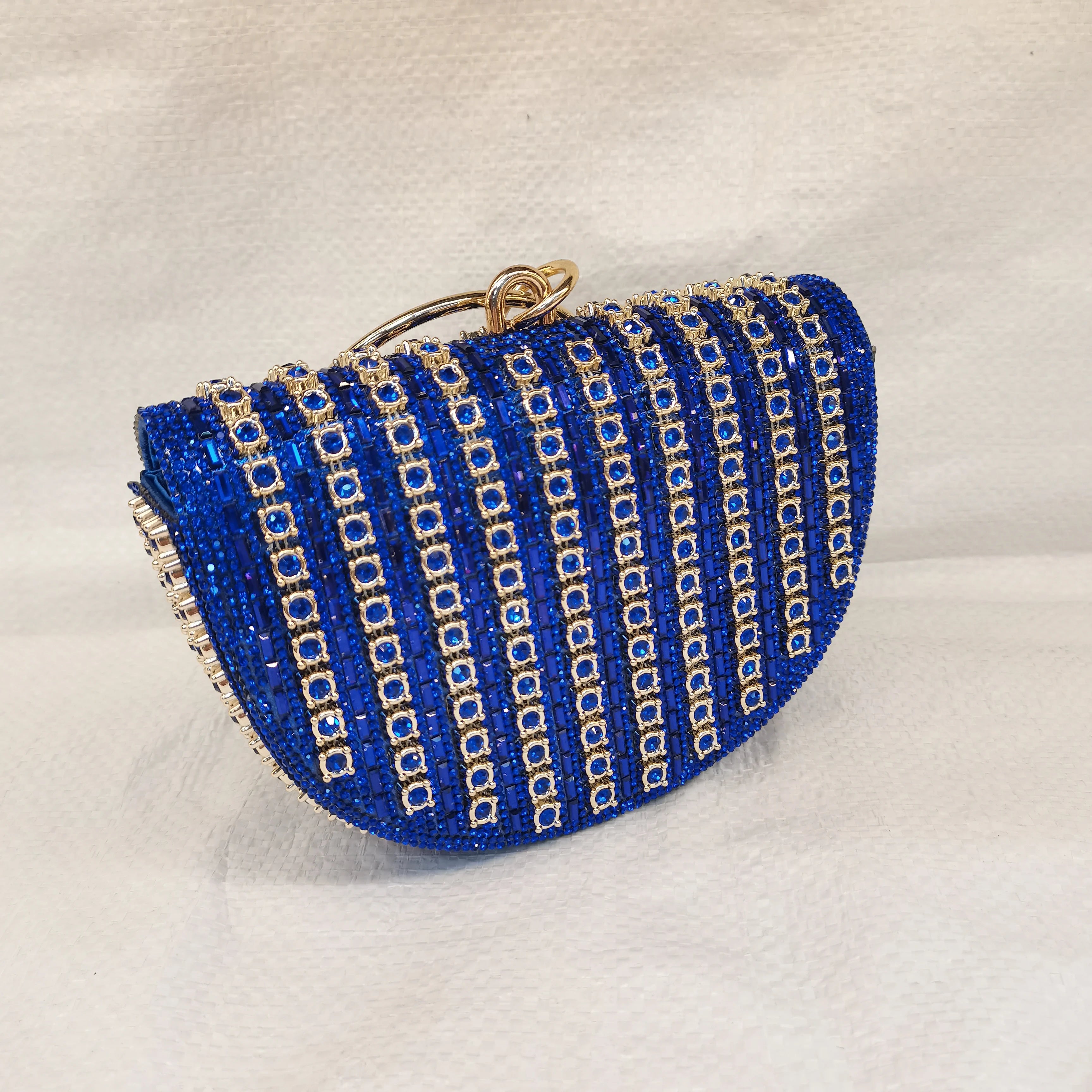 Pretty Rhinestone Clutch Evening Bag Women Wedding Party Purse Evening Banquet Round Bag European Exquisite Bridal Purse Para