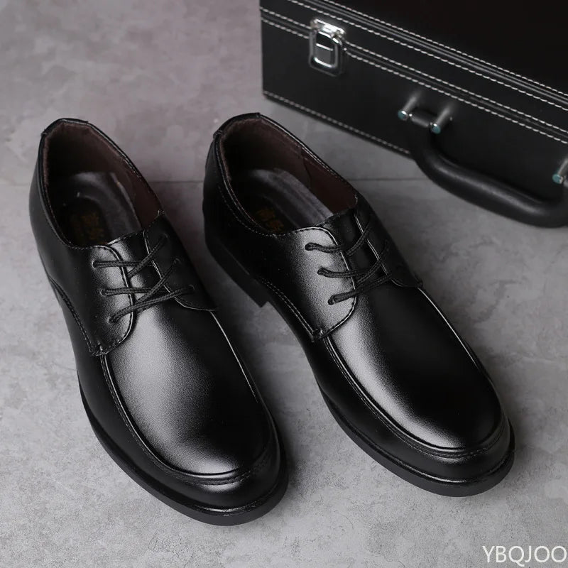Men's Formal Skin Shoes Casual Fashion Men Sneakers Social Elegant Trend Flat Zapatos Spring Autumn New Men's Business Shoes