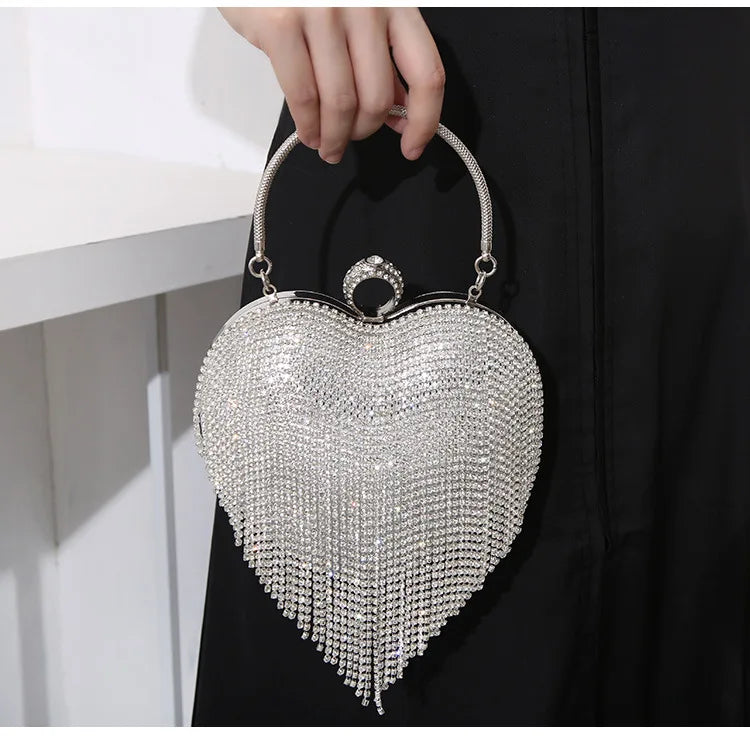 Heart Pattern Diamond Tassel Clutch