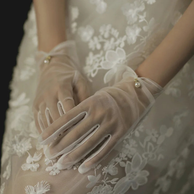 Sexy Transparentes Black White Mesh Tulle Glove Spring Summer Thin Short Glove Party Dancing Dress Wedding Glove Lolita New