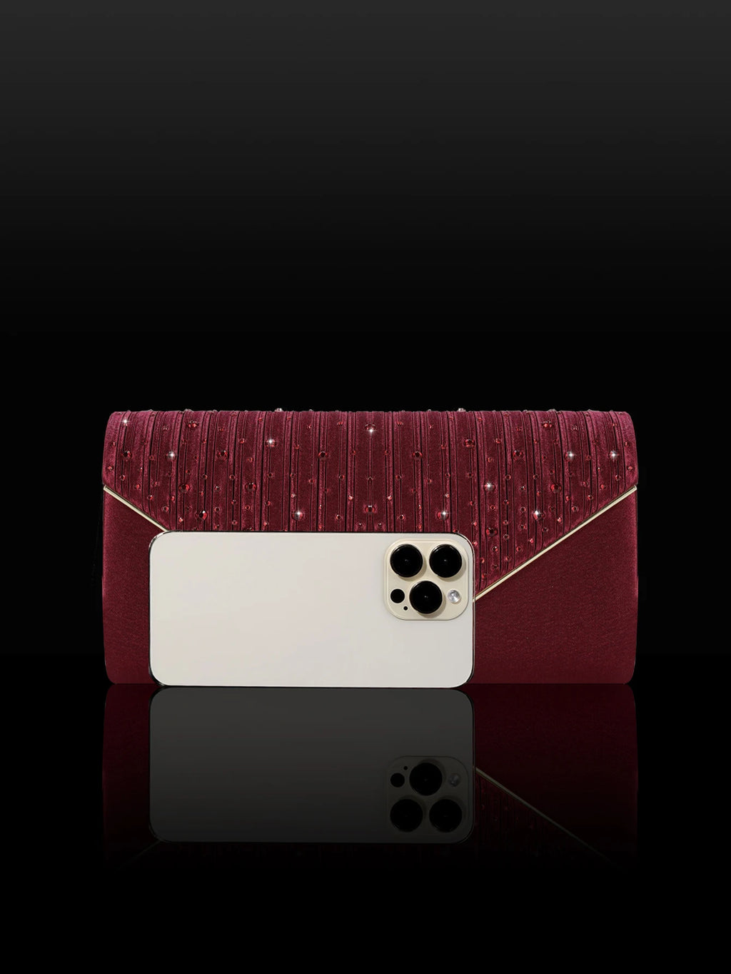 Elegant party clutch embellished with gorgeous rhinestones, paired with stunning rhinestone necklace, earrings and bracelets.