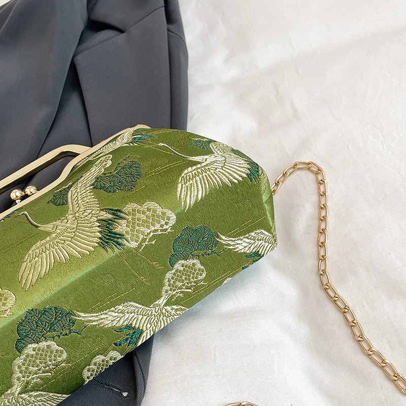 Vintage Tassel Shoulder Clutch