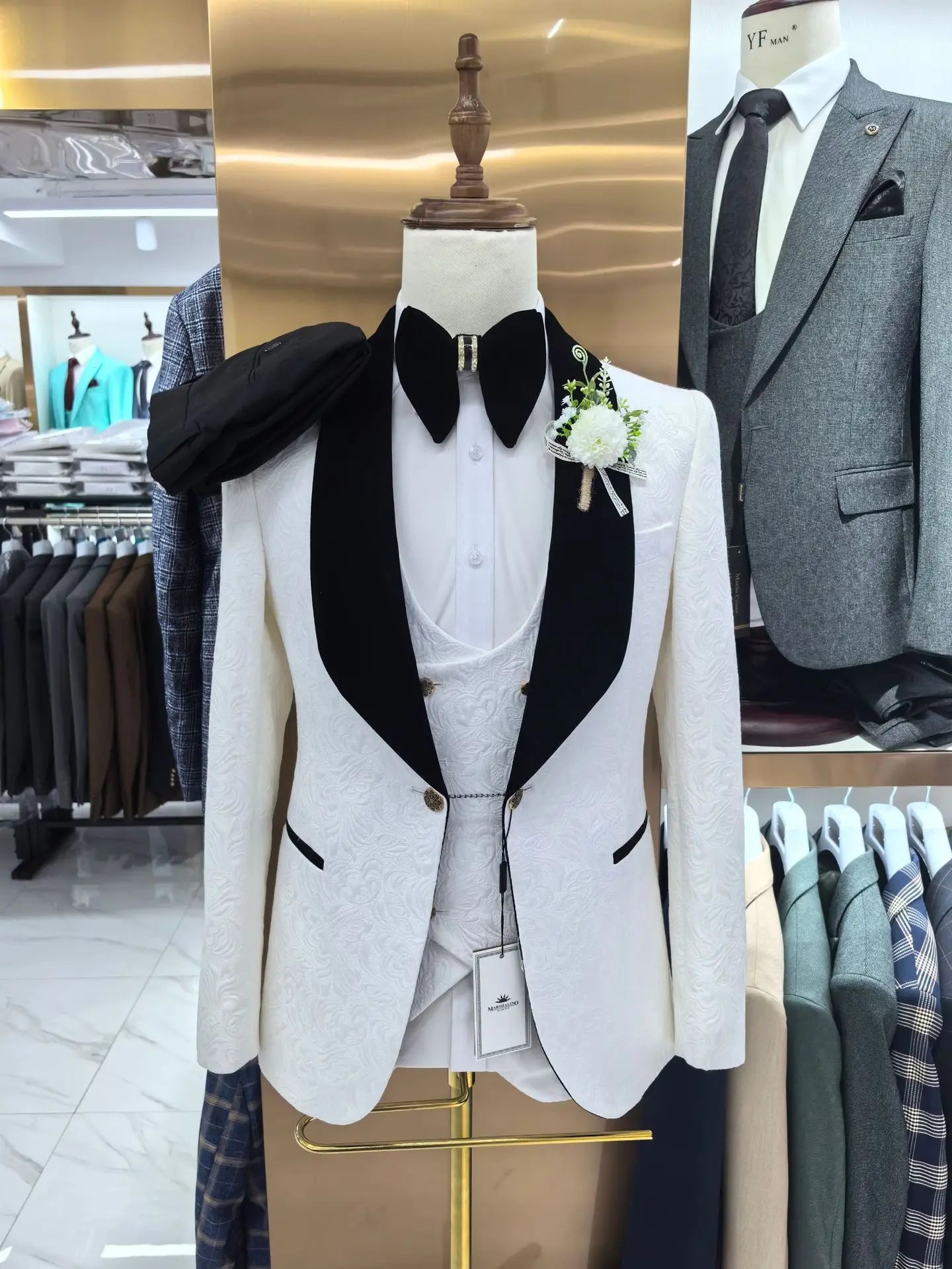 Thorndike Mens Wedding Suits White Jacquard with Black Satin Collar Tuxedo3 Pcs Groom Terno Suits for Men(Jacket+Vest+Pants)